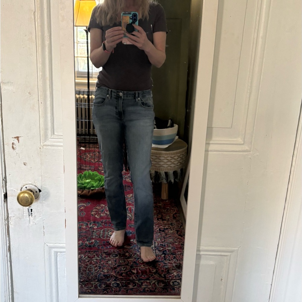 Jag Jeans Women's Faded Blue Straight Leg Denim